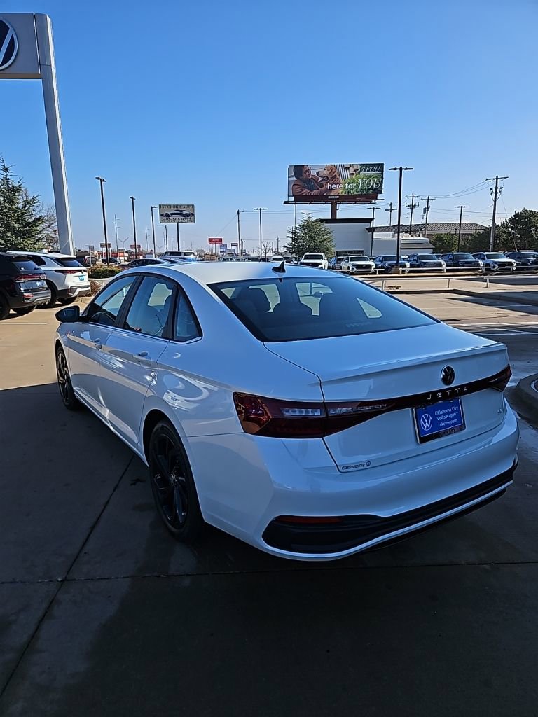 New 2026 Volkswagen Jetta SE FWD image 7