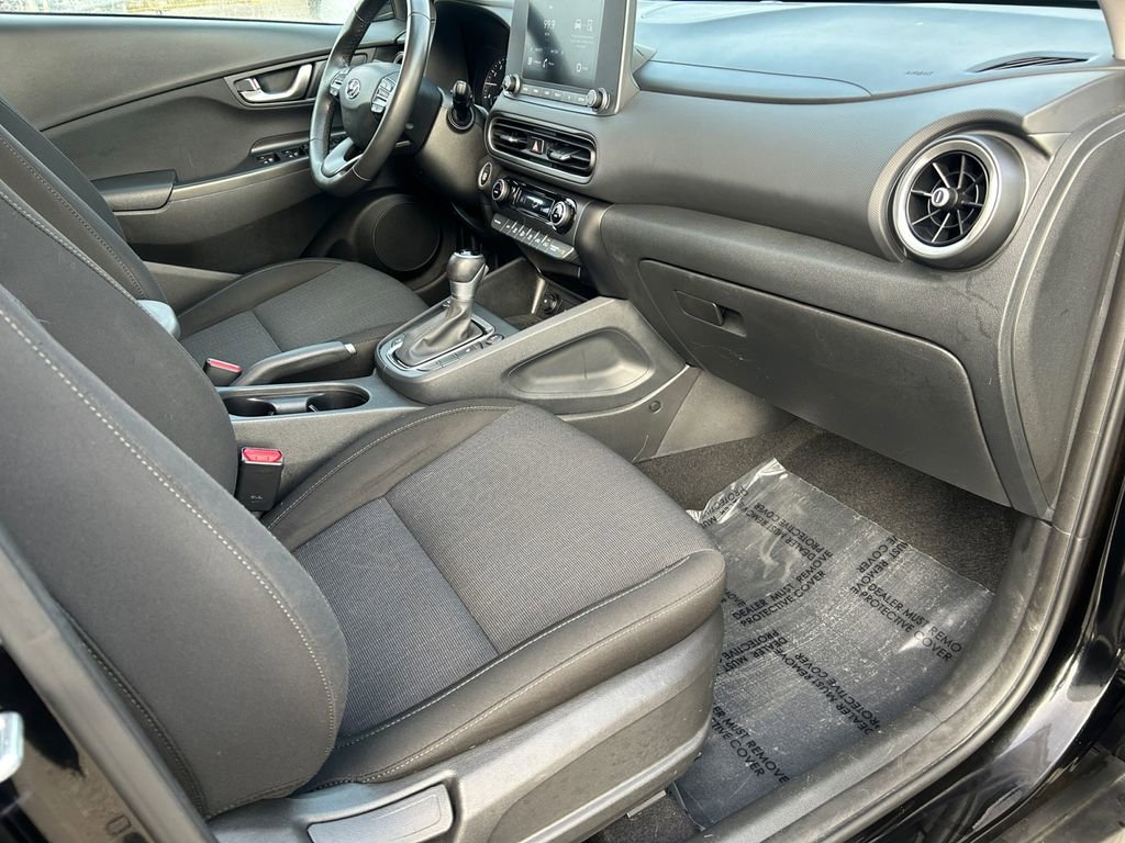 Used 2022 Hyundai Kona SEL w/ Convenience Package image 27