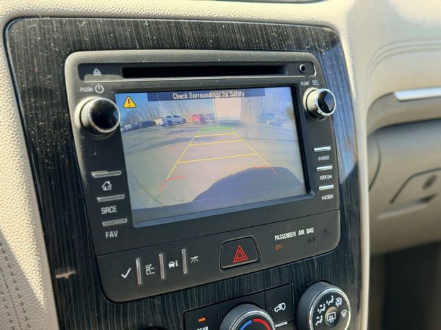 Used 2015 Chevrolet Traverse LT w/ Style and Technology Package image 12