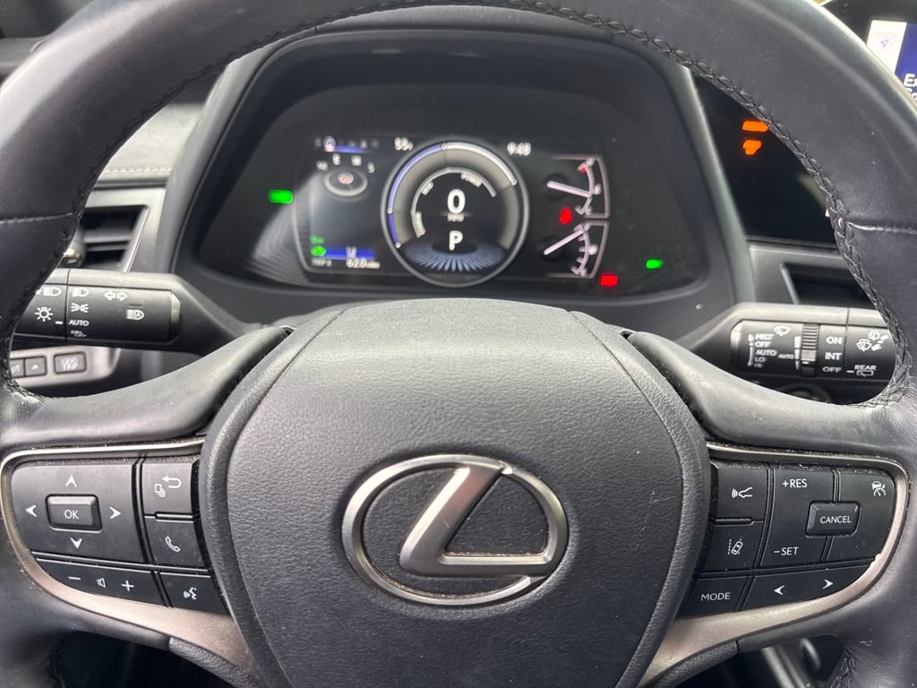 Used 2023 Lexus UX 250h AWD w/ Accessory Package (Z2) image 37