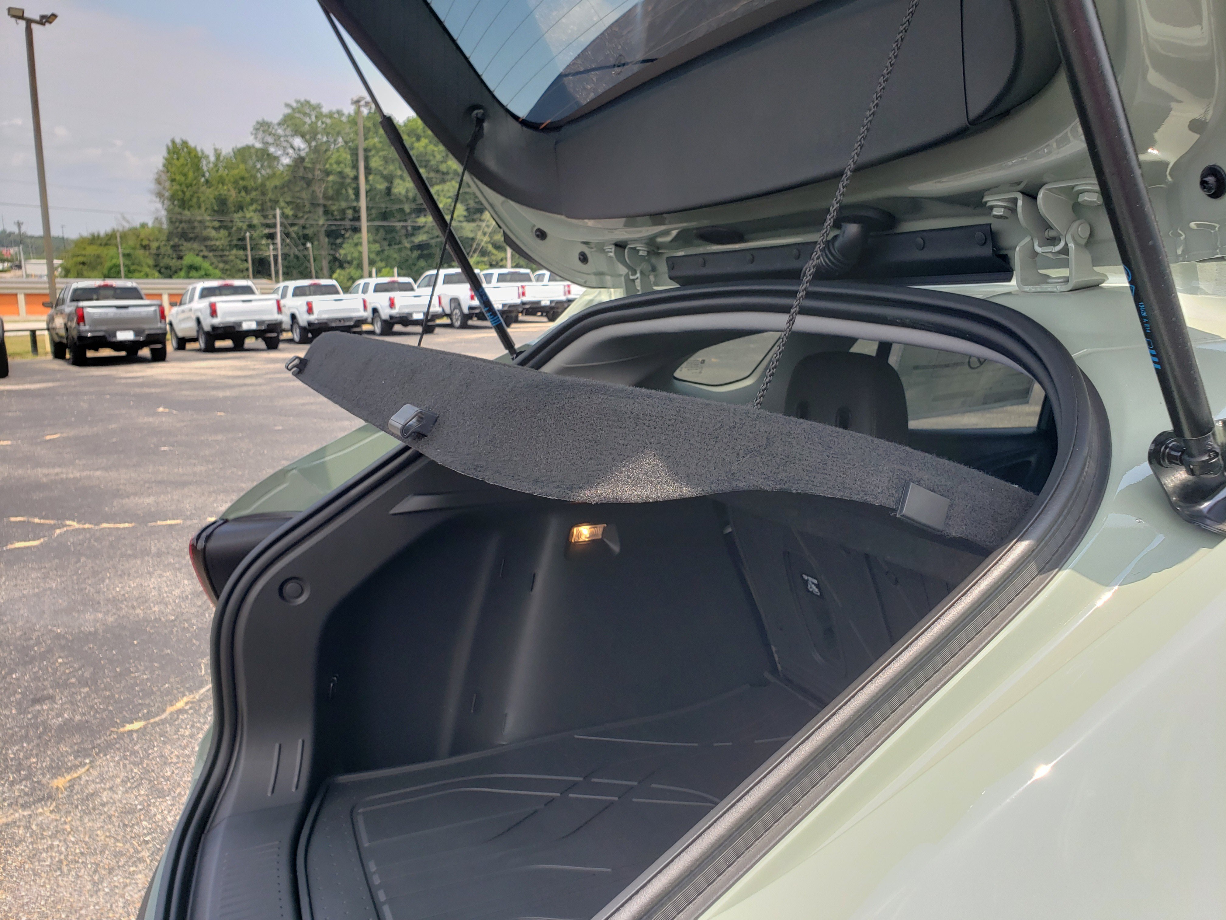 New 2026 Chevrolet Trax ACTIV w/ Driver Confidence Package FWD image 10