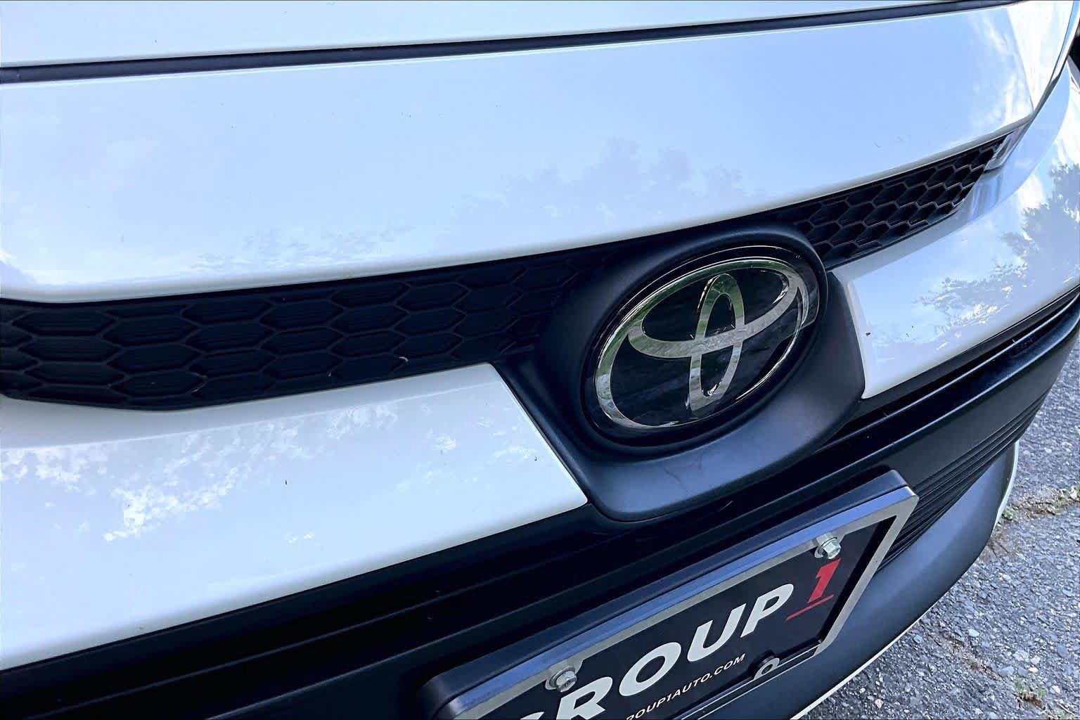 Certified 2026 Toyota Corolla LE w/ Carpet Mat Package (TMS) FWD image 28