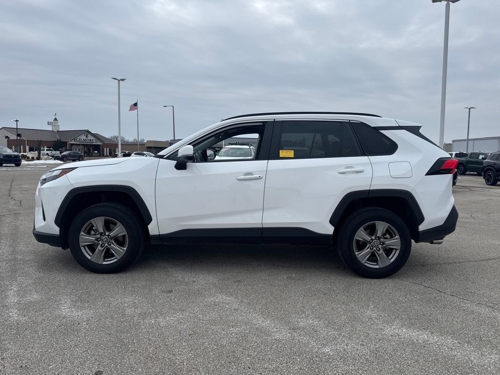 Used 2024 Toyota RAV4 XLE image 3