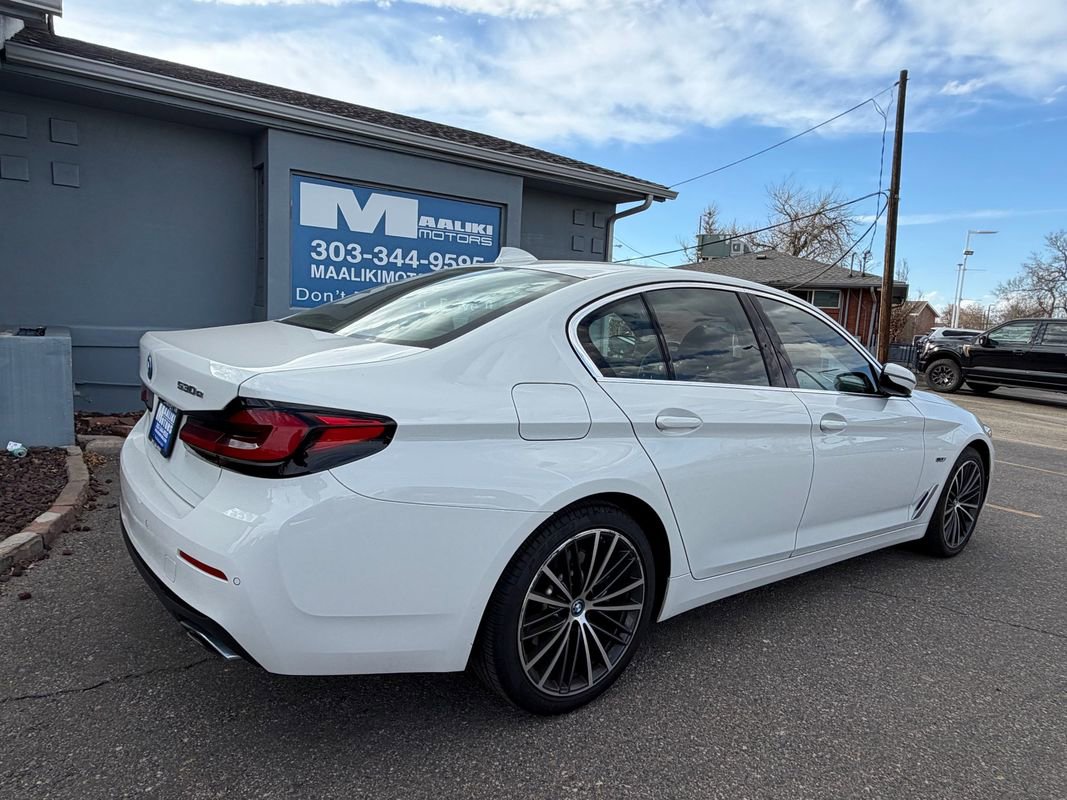 Used 2023 BMW 530e xDrive image 5