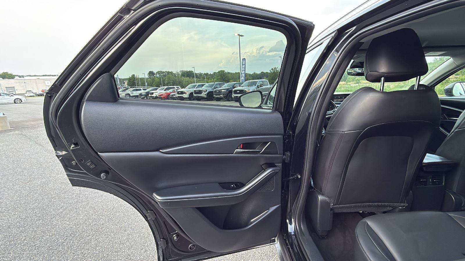 Used 2023 MAZDA CX-30 AWD 2.5 S w/ Preferred Package image 21