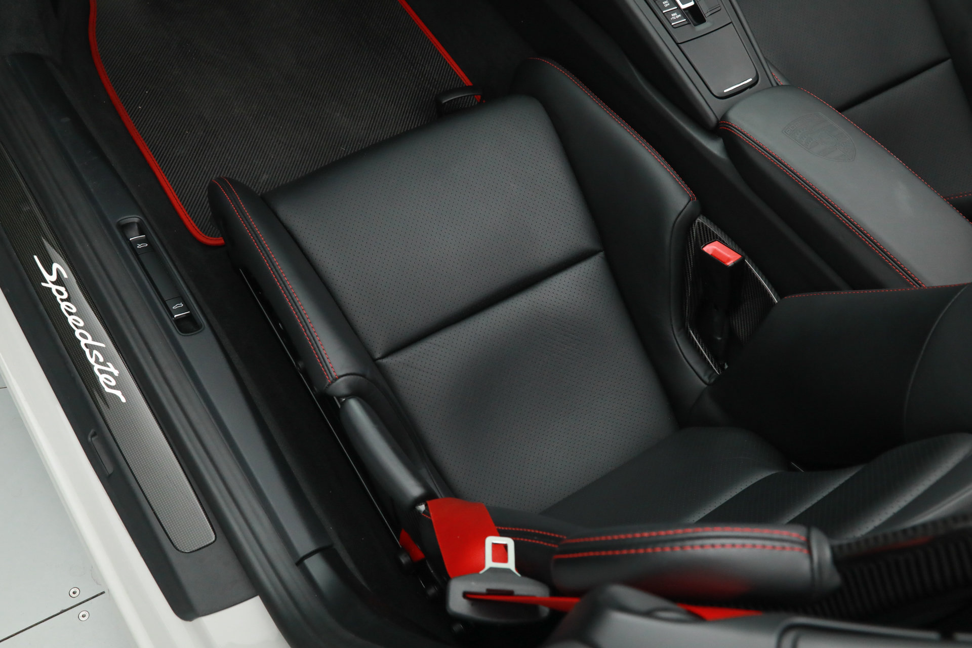 Used 2019 Porsche 911 Speedster RWD image 26