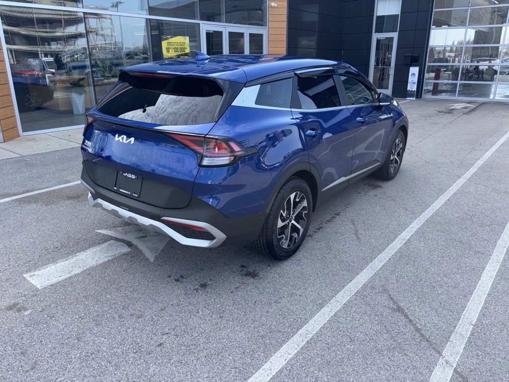 Used 2023 Kia Sportage EX FWD image 5