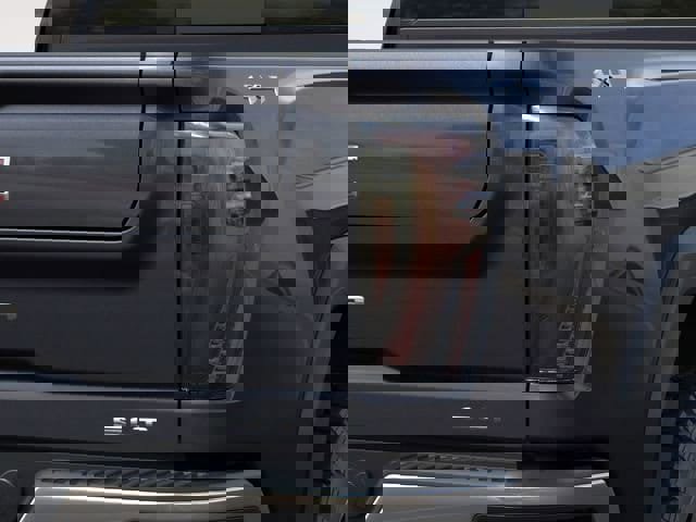 New 2026 GMC Sierra 2500 SLT w/ SLT Convenience Package image 11