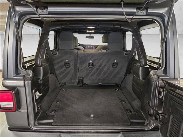 Used 2021 Jeep Wrangler Unlimited Sport AWD/4WD image 6