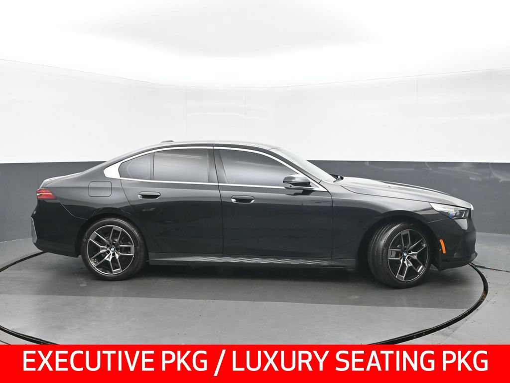 Used 2026 BMW 530i xDrive w/ Executive Package AWD/4WD image 2