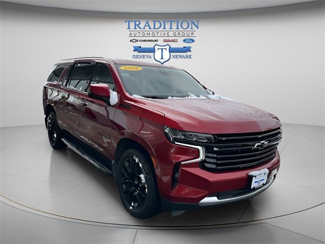 Used 2022 Chevrolet Suburban High Country image 6