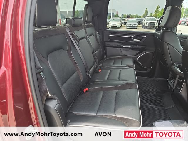 Used 2025 RAM 1500 Laramie AWD/4WD image 31
