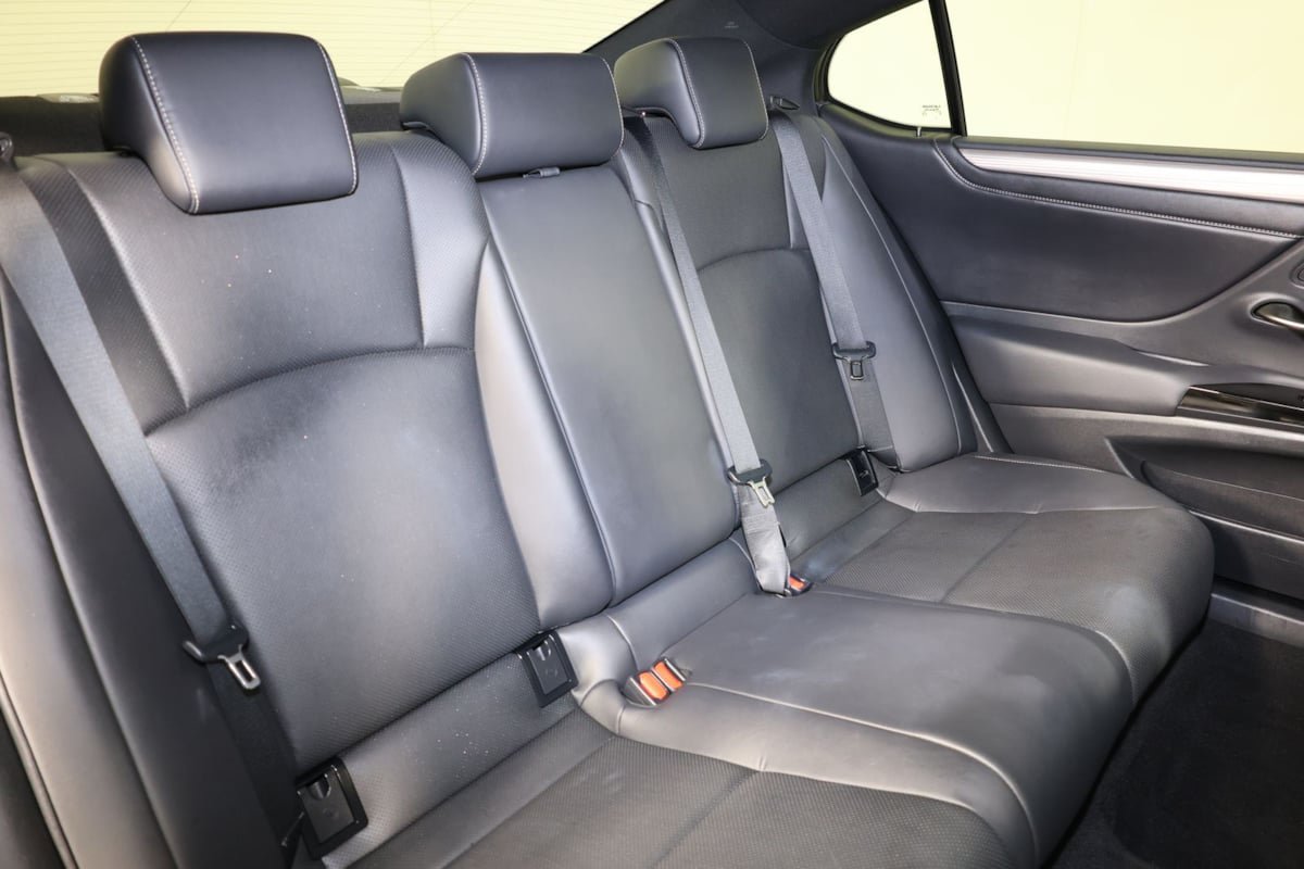 Used 2023 Lexus ES 350 F Sport w/ Accessory Package (Z2) FWD image 42