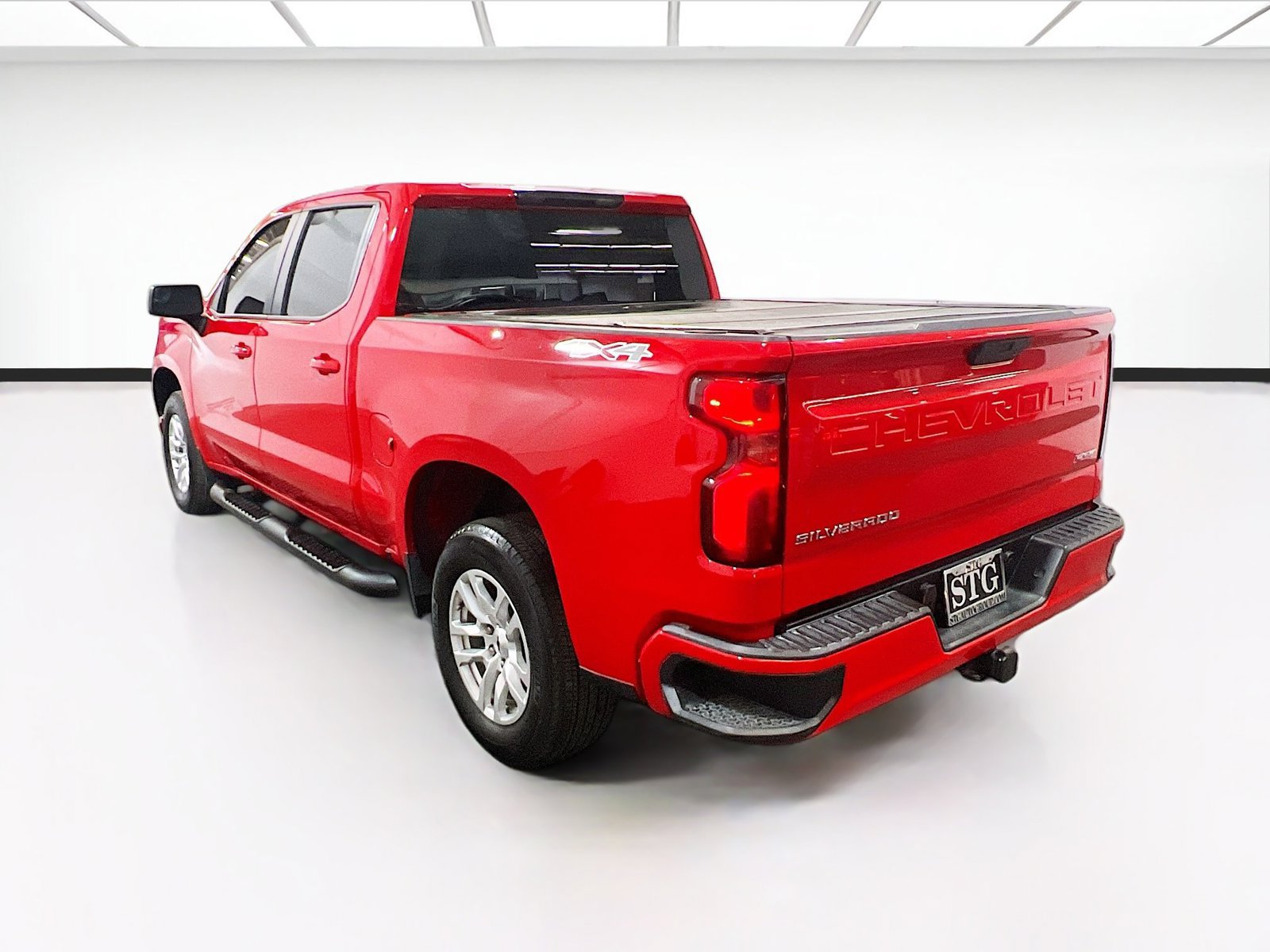 Used 2021 Chevrolet Silverado 1500 RST AWD/4WD image 6