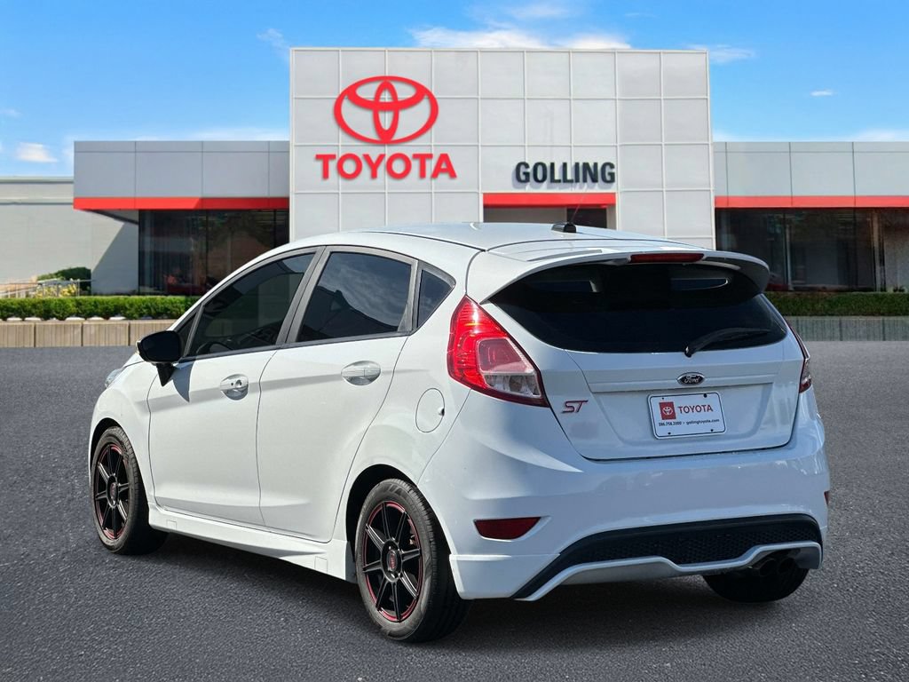 Used 2015 Ford Fiesta ST FWD image 4