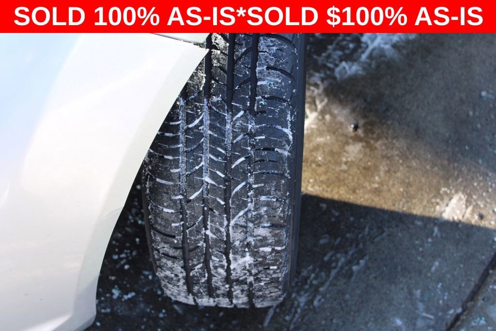 Used 2015 Ford Fiesta SE image 12