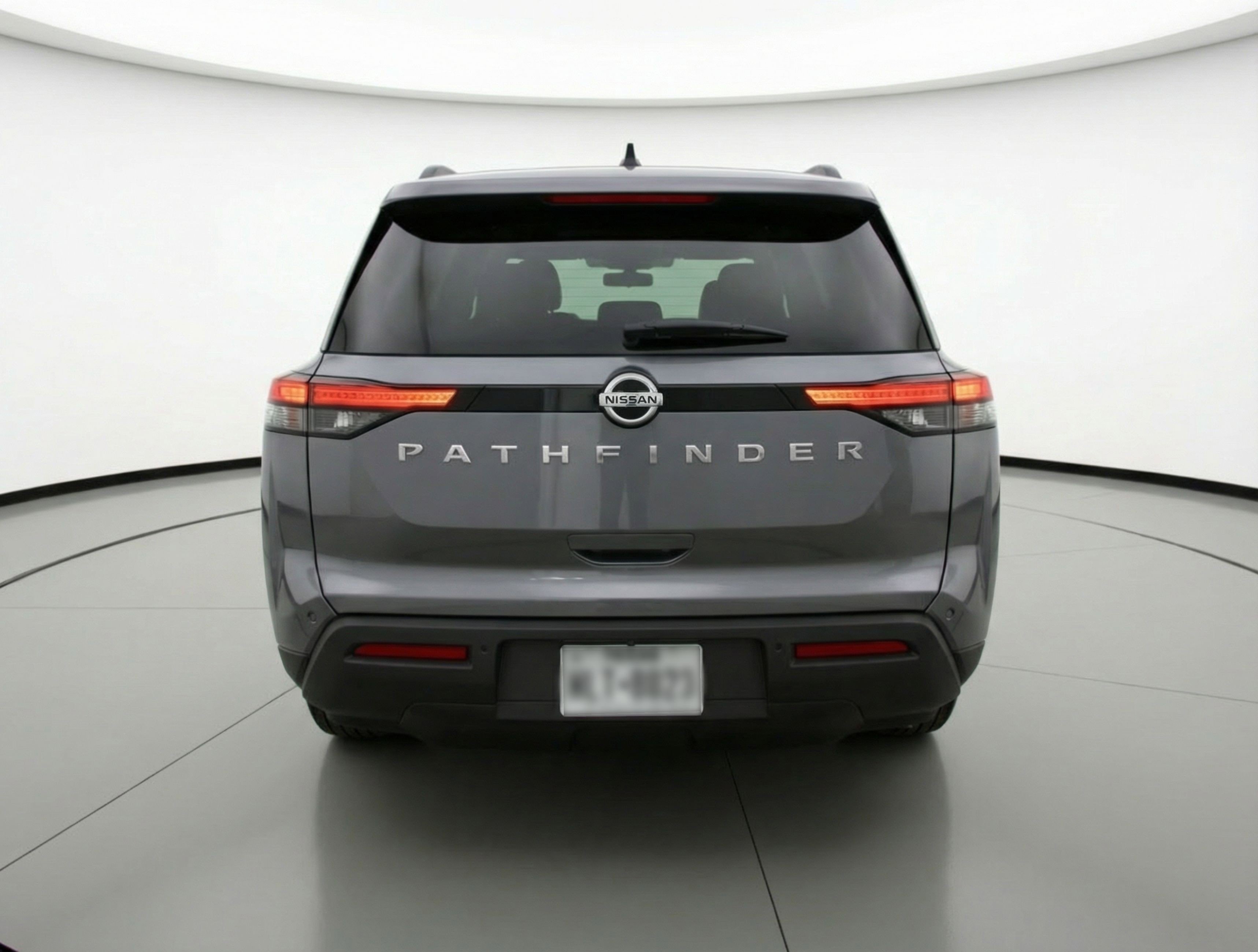 Used 2025 Nissan Pathfinder SV image 7