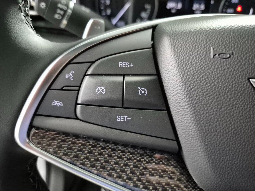 New 2026 Cadillac XT5 Sportv w/ LPO, Floor Liner Package image 22