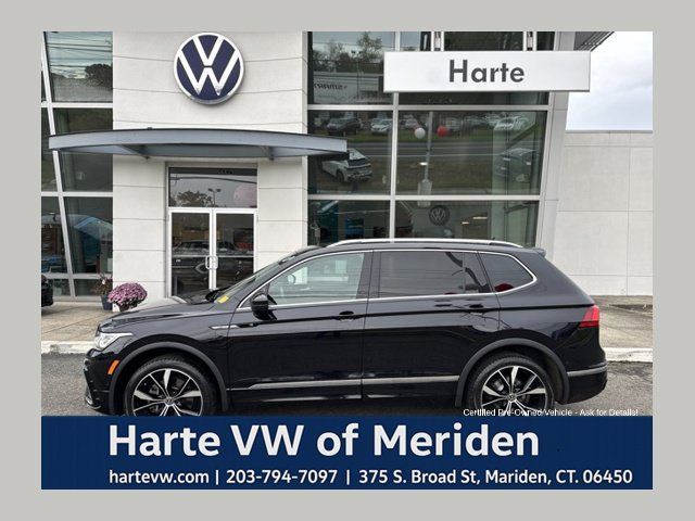 Certified 2024 Volkswagen Tiguan SEL R-Line AWD/4WD image 1
