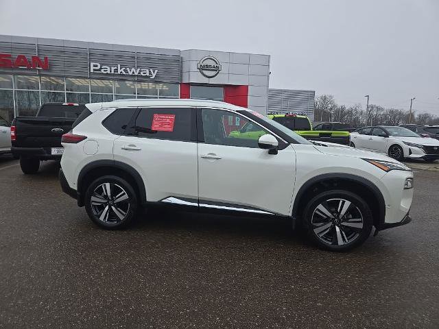 Certified 2023 Nissan Rogue SL w/ SL Premium Package image 8