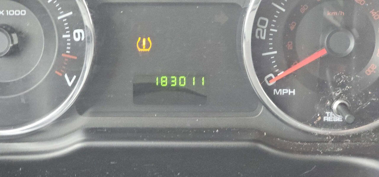 Used 2009 Ford Edge SE image 9