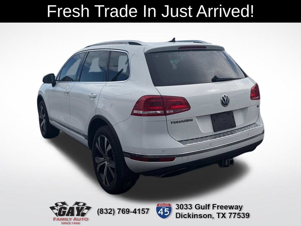 Used 2017 Volkswagen Touareg Wolfsburg Edition AWD/4WD image 7