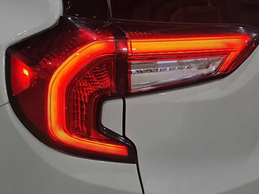 Used 2024 GMC Terrain Denali image 33