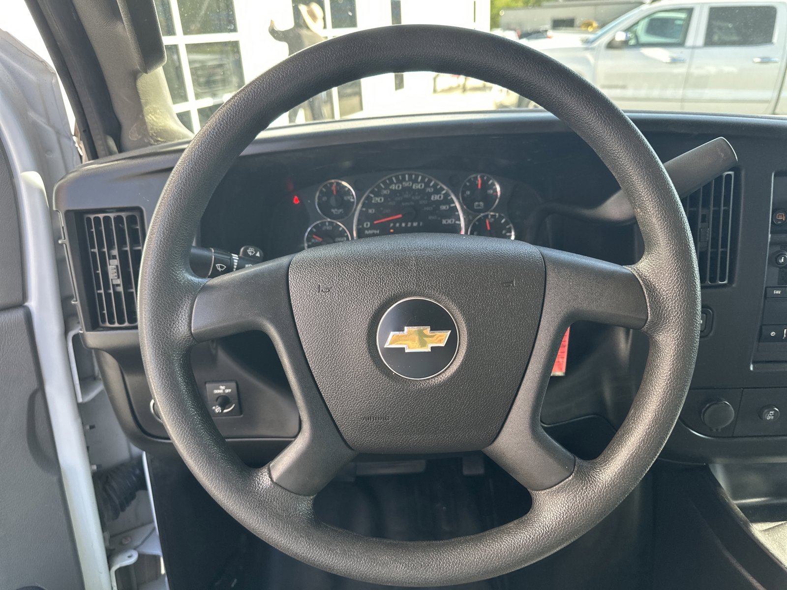 Used 2023 Chevrolet Express 2500 RWD image 11