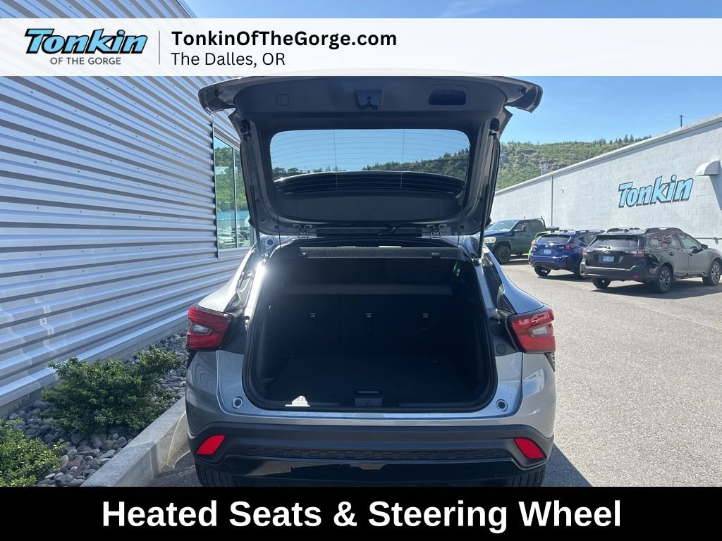 New 2026 Chevrolet Trax RS w/ Driver Confidence Package FWD image 4