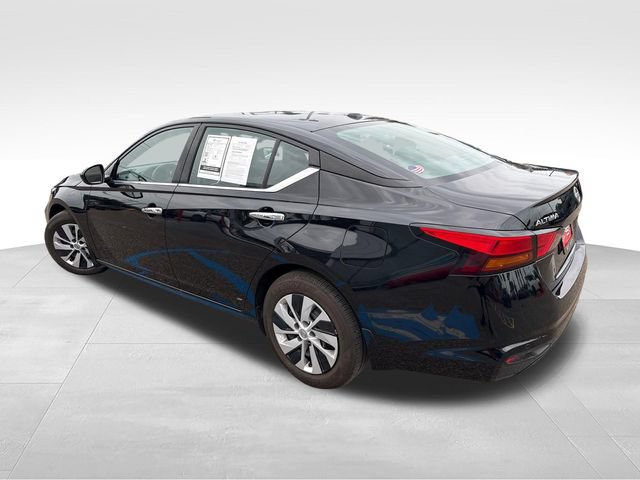 Certified 2025 Nissan Altima 2.5 S FWD image 6