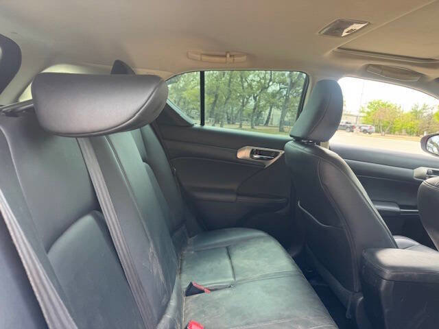 Used 2014 Lexus CT 200h image 15