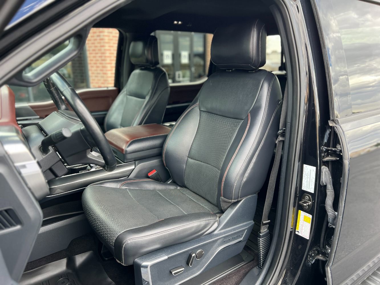 Used 2021 Ford F150 Lariat image 20