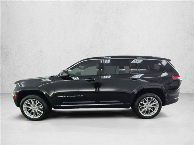 Used 2023 Jeep Grand Cherokee L Summit w/ Advanced Protech Group IV AWD/4WD image 9