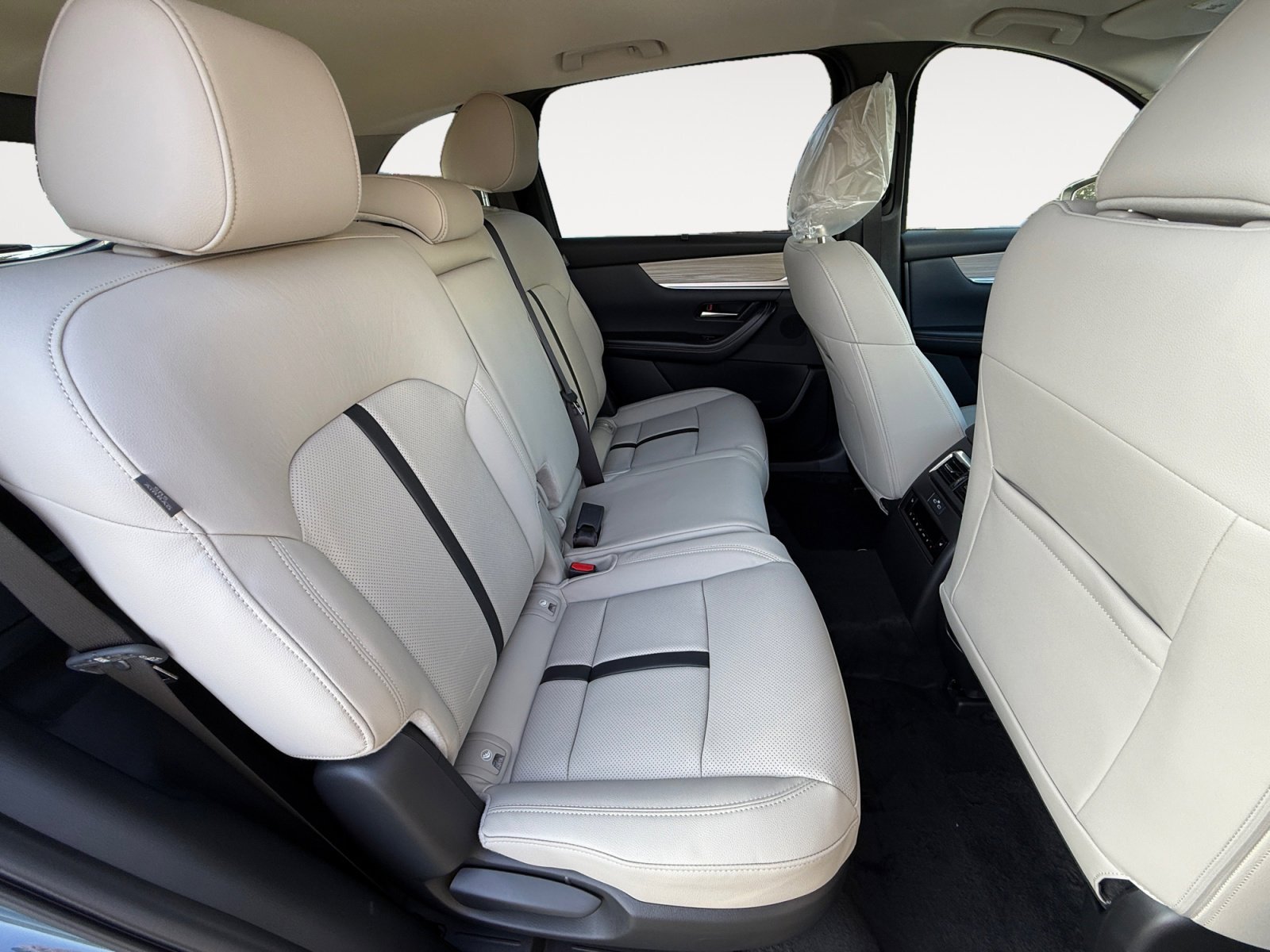 New 2026 MAZDA CX-70 3.3 Turbo w/ Preferred Package image 18