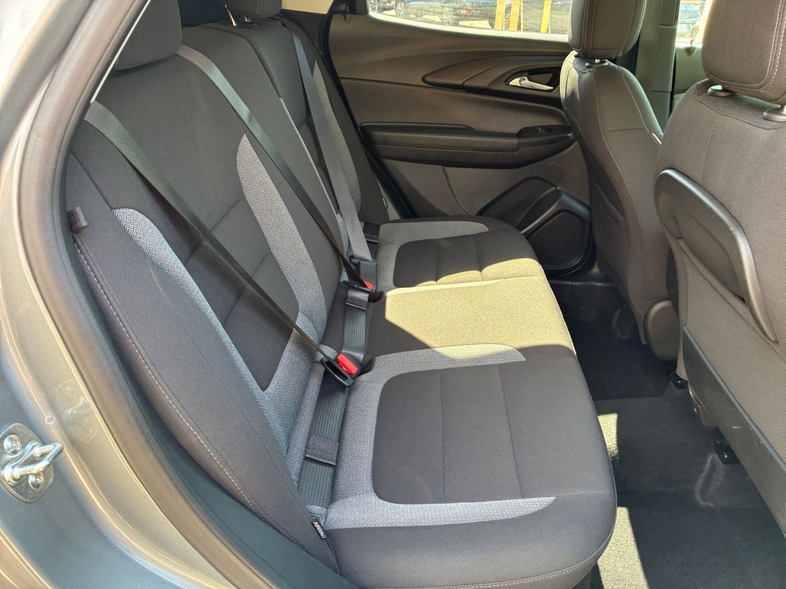 Used 2025 Chevrolet TrailBlazer LT w/ Driver Confidence Package AWD/4WD image 37