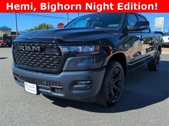 New 2026 RAM 1500 4x4 Crew Cab image 8