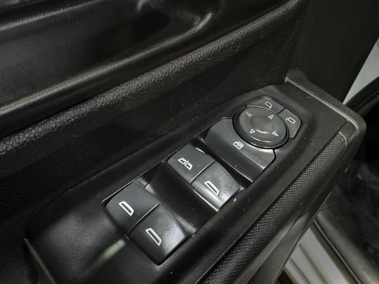 Used 2022 Chevrolet Silverado 2500 W/T w/ WT Convenience Package AWD/4WD image 26