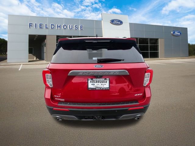 Used 2023 Ford Explorer XLT w/ Equipment Group 202A image 5