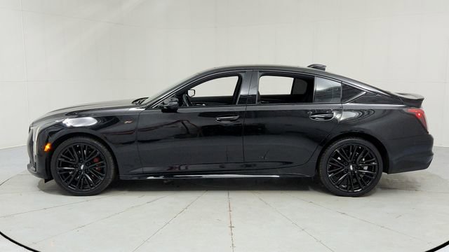 Certified 2025 Cadillac CT5 V w/ LPO, ONYX Package image 2