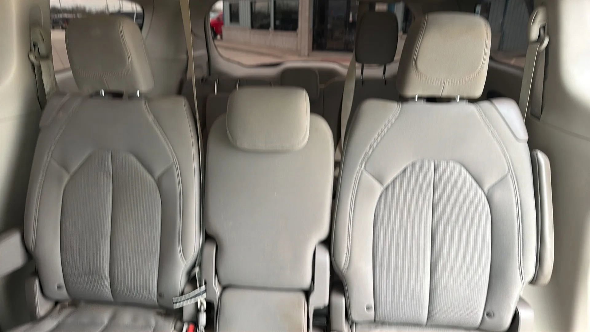 Used 2017 Chrysler Pacifica Touring image 49