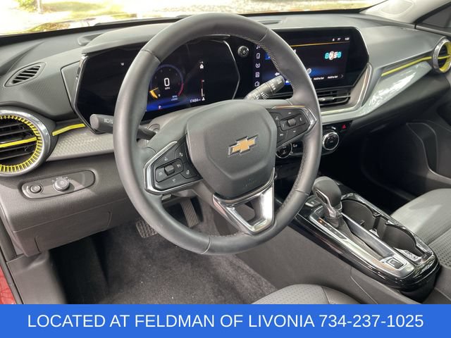 Certified 2024 Chevrolet Trax LT w/ Driver Confidence Package FWD image 10