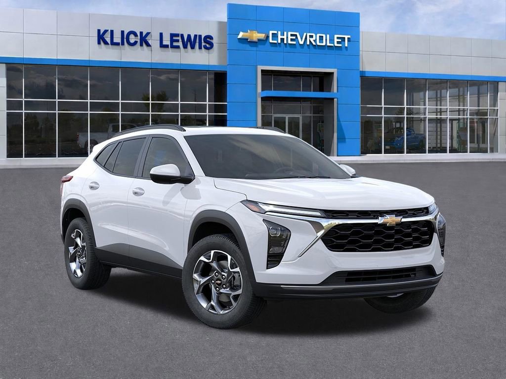 New 2026 Chevrolet Trax LT w/ Sunroof Package FWD image 7