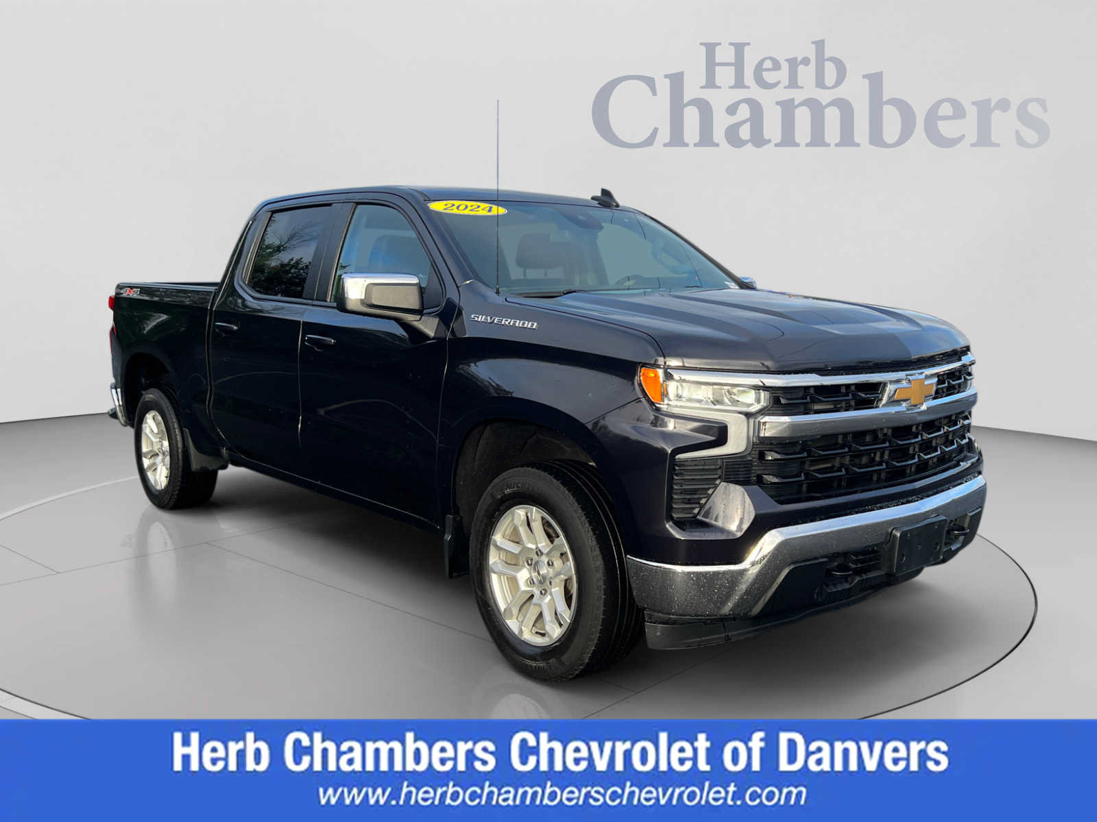 Used 2024 Chevrolet Silverado 1500 LT