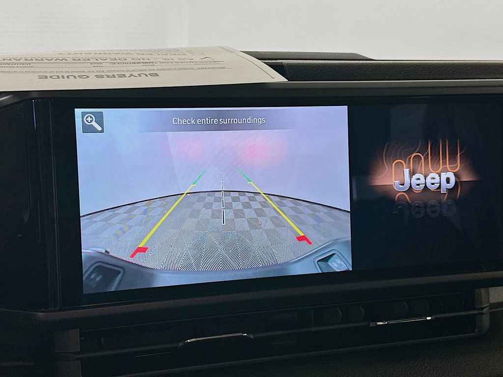 Certified 2024 Jeep Gladiator Sport image 22