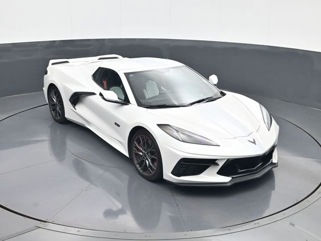 Used 2023 Chevrolet Corvette Stingray Premium Conv w/ Z51 Performance Package RWD image 18