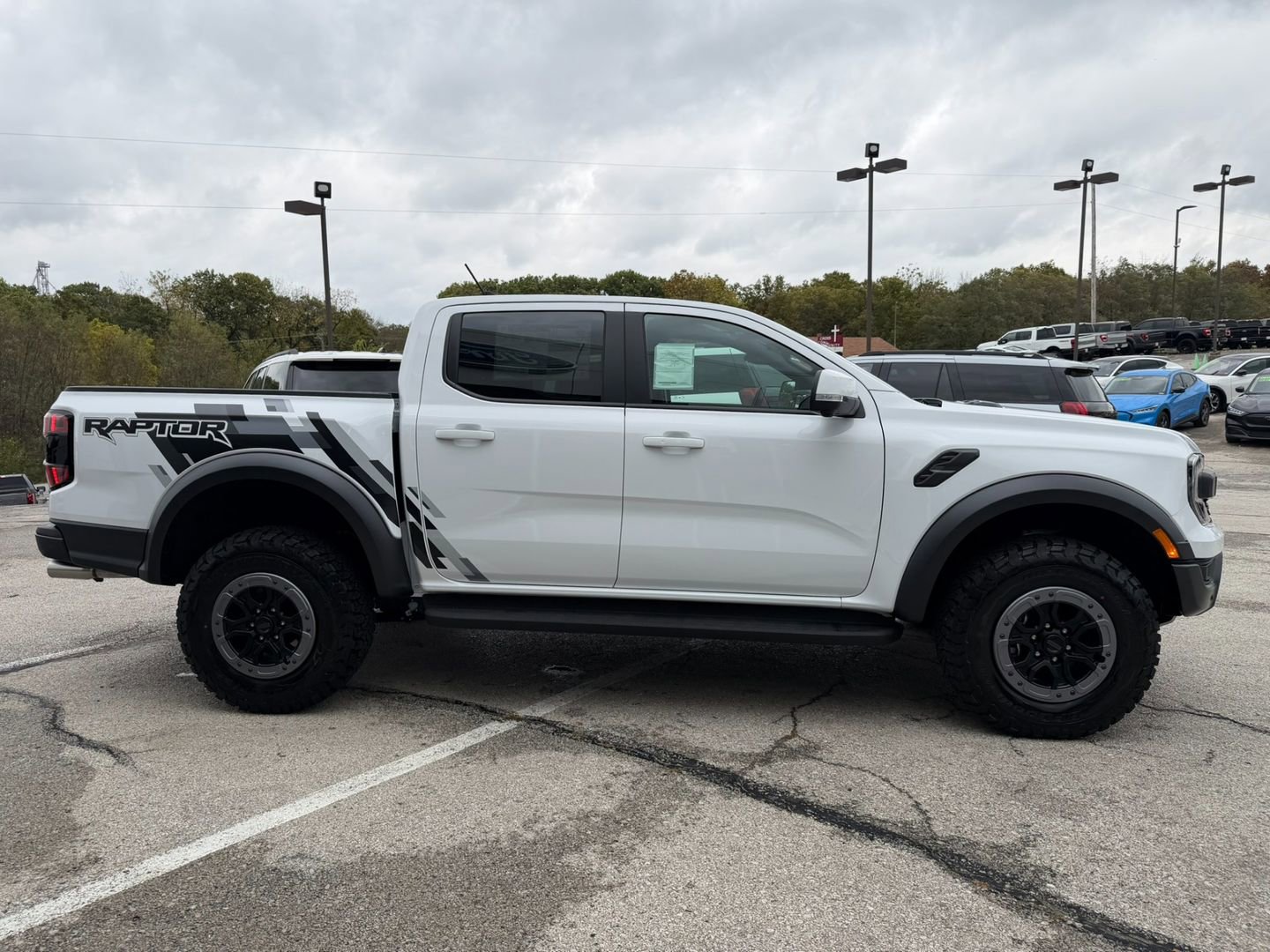 New 2025 Ford Ranger Raptor image 8