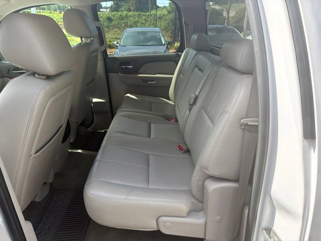 Used 2011 Chevrolet Silverado 3500 LTZ w/ LTZ Plus Package AWD/4WD image 6