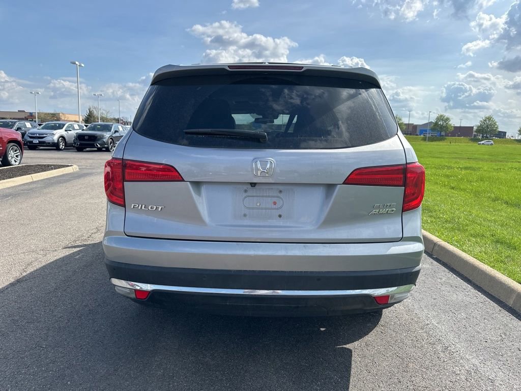 Used 2017 Honda Pilot Elite image 11