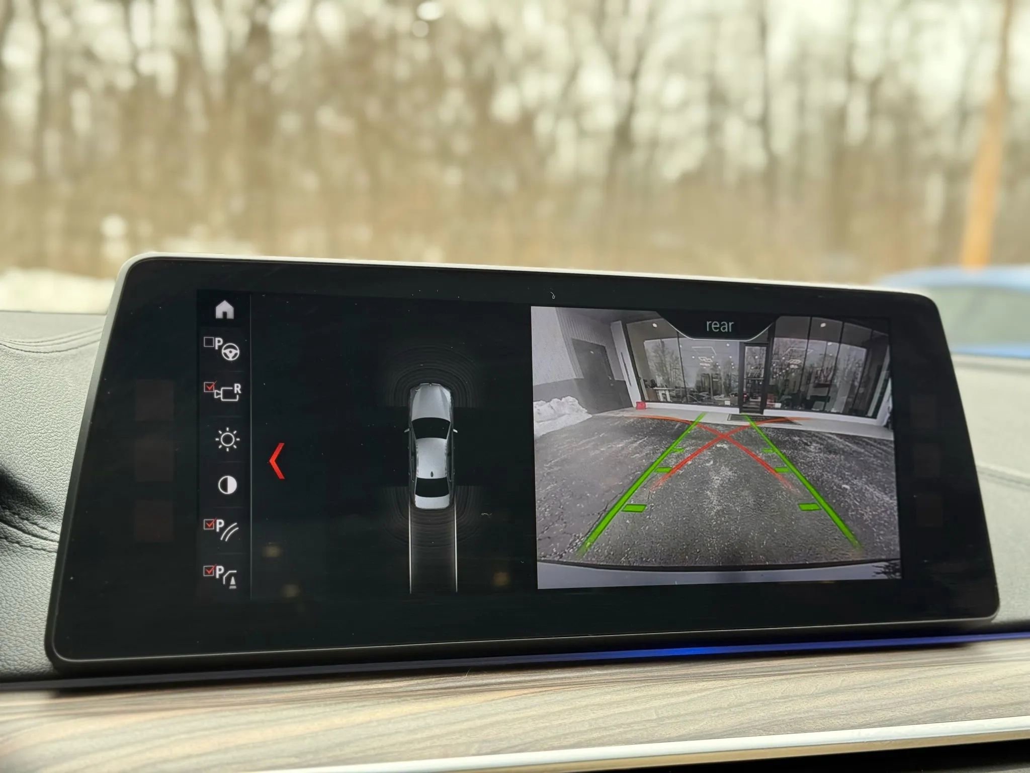 Used 2017 BMW 540i xDrive image 13