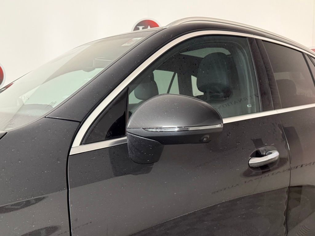 New 2026 Mercedes-Benz GLC 300 4MATIC image 10